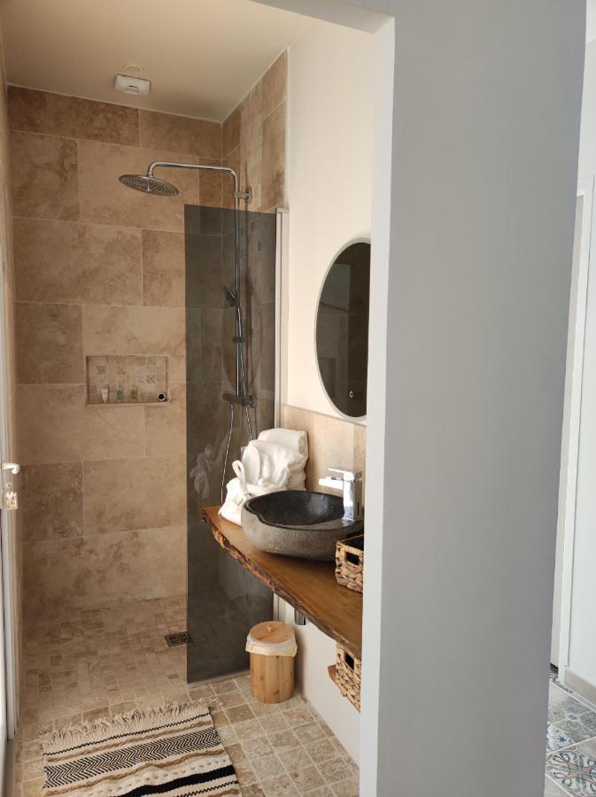Magnifique Cottage Haut De Gamme Avec Jacuzzi L'Attrape Reve Les Plantiers Exterior photo